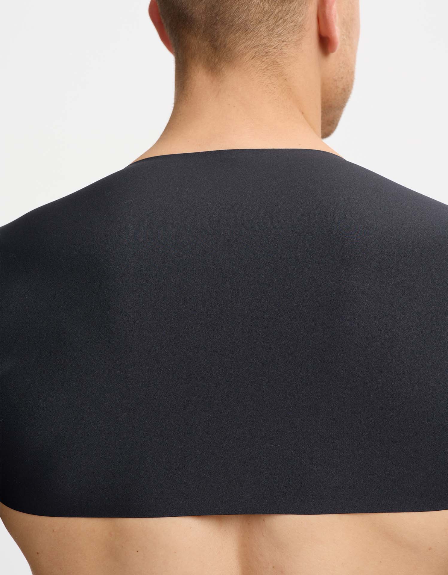 Men's Shoulder Wrap Cover UPF 50+ - Image 5
