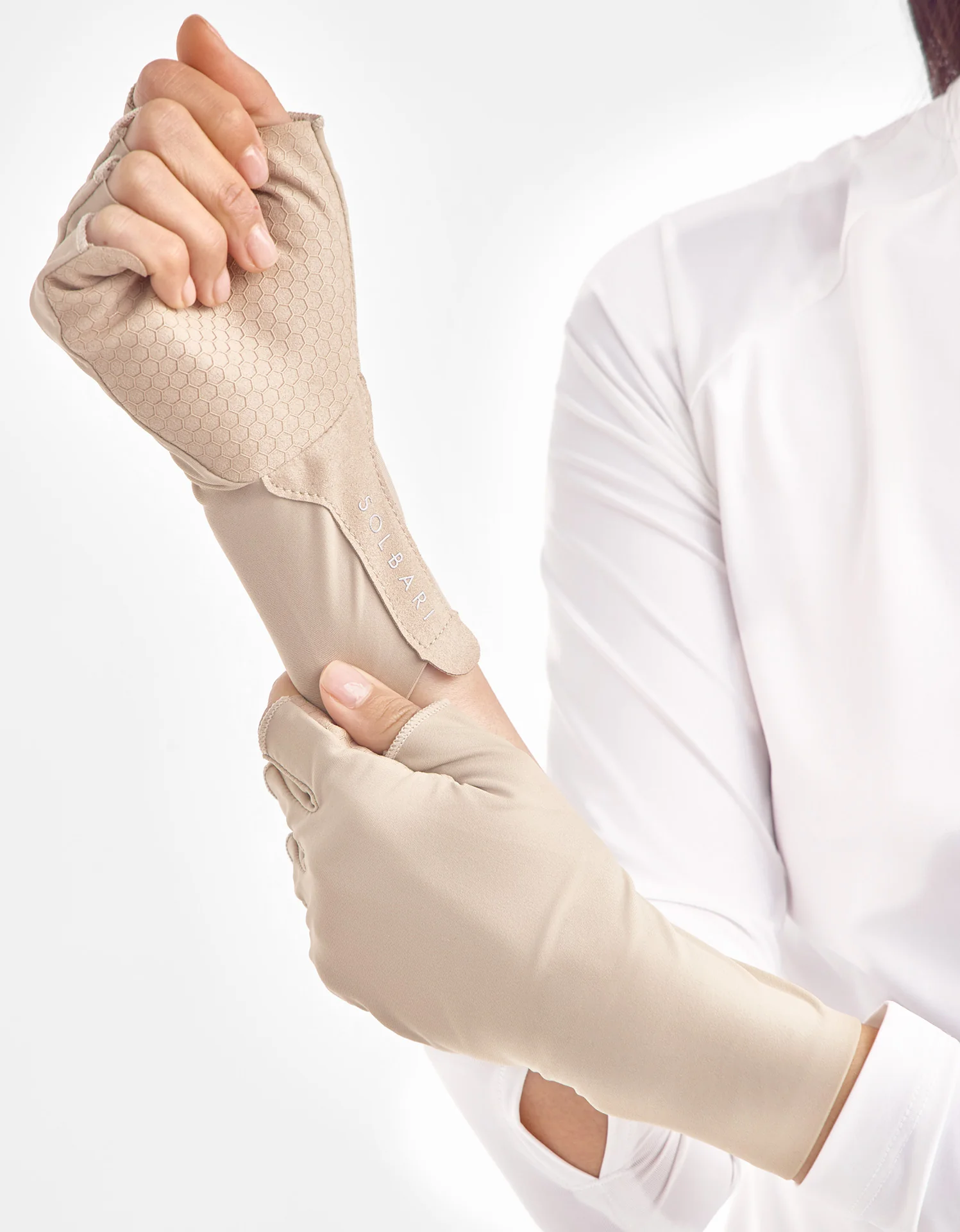UV Fingerless Sun Gloves UPF 50+ - Image 4